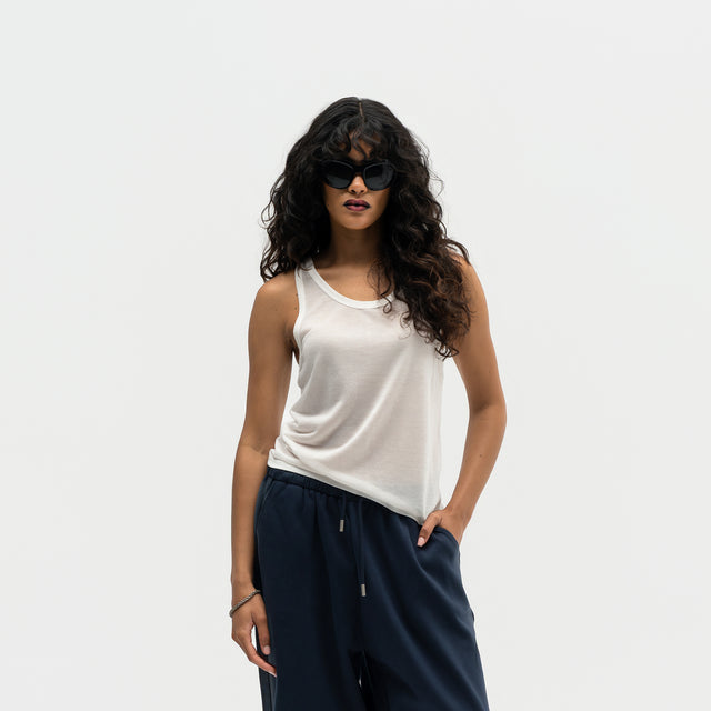 Sleeveless Air Dual Top