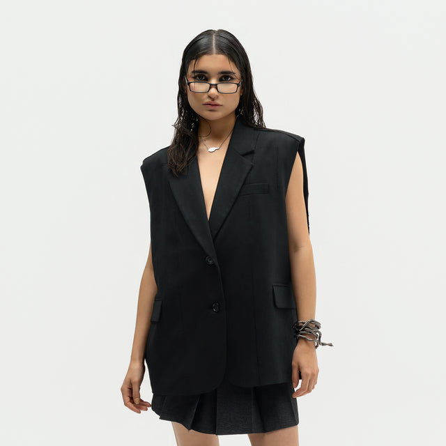 Ripped Sleeves Tailor Vest