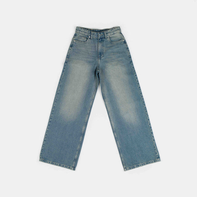Blue Wash Everyday Jeans